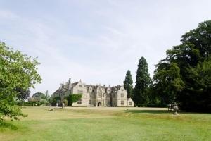 Wakehurst Place